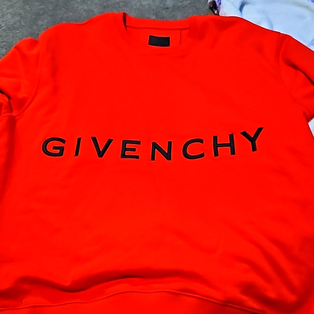 Givenchy sweater